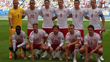 4:1 gegen Russland: Furiose Dänen katapultieren sich ins Achtelfinale