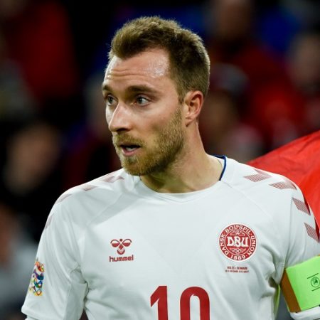 Nach Kollaps auf dem Platz: Christian Eriksen geht es langsam besser