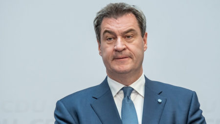 Söder stellt klar: Auf keinen Fall mehr als 14.000 Zuschauer in München